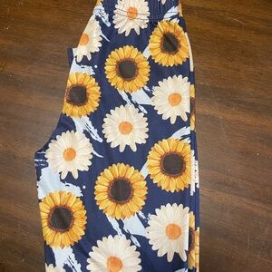 SHEIN Navy Leggings with Yellow Sunflower & White Daisy Print